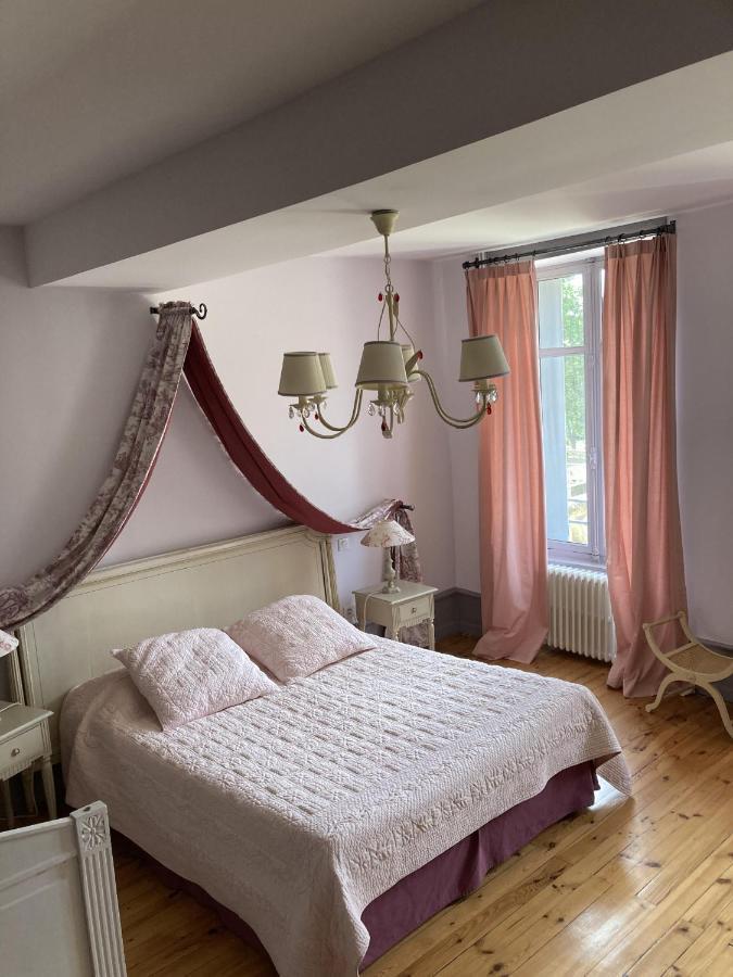 Chateau Tout Y Fault Loriges Dış mekan fotoğraf